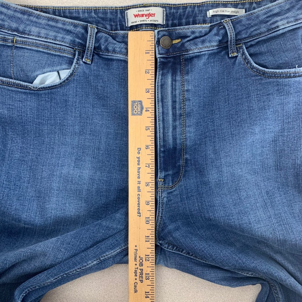 Wrangler Jeans Womens 18x30‎ Blue High Rise True Straight Stretch Medium Wash - Picture 9 of 11